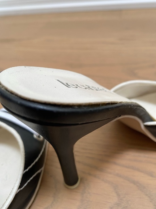 le chateau Pointed Toe Mule Heels with Lace Detail - Picture 12 of 12